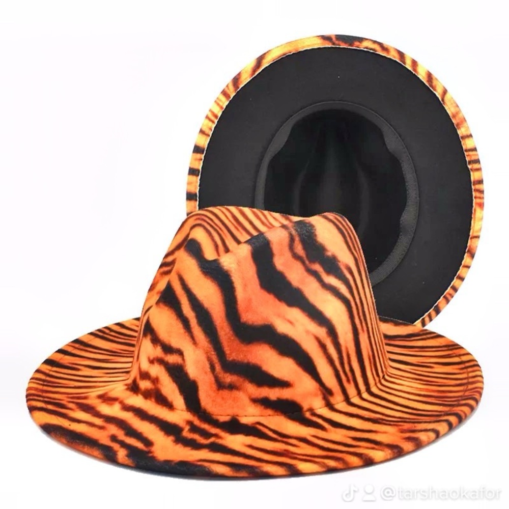 Tiger Print Fedora 
Unisex